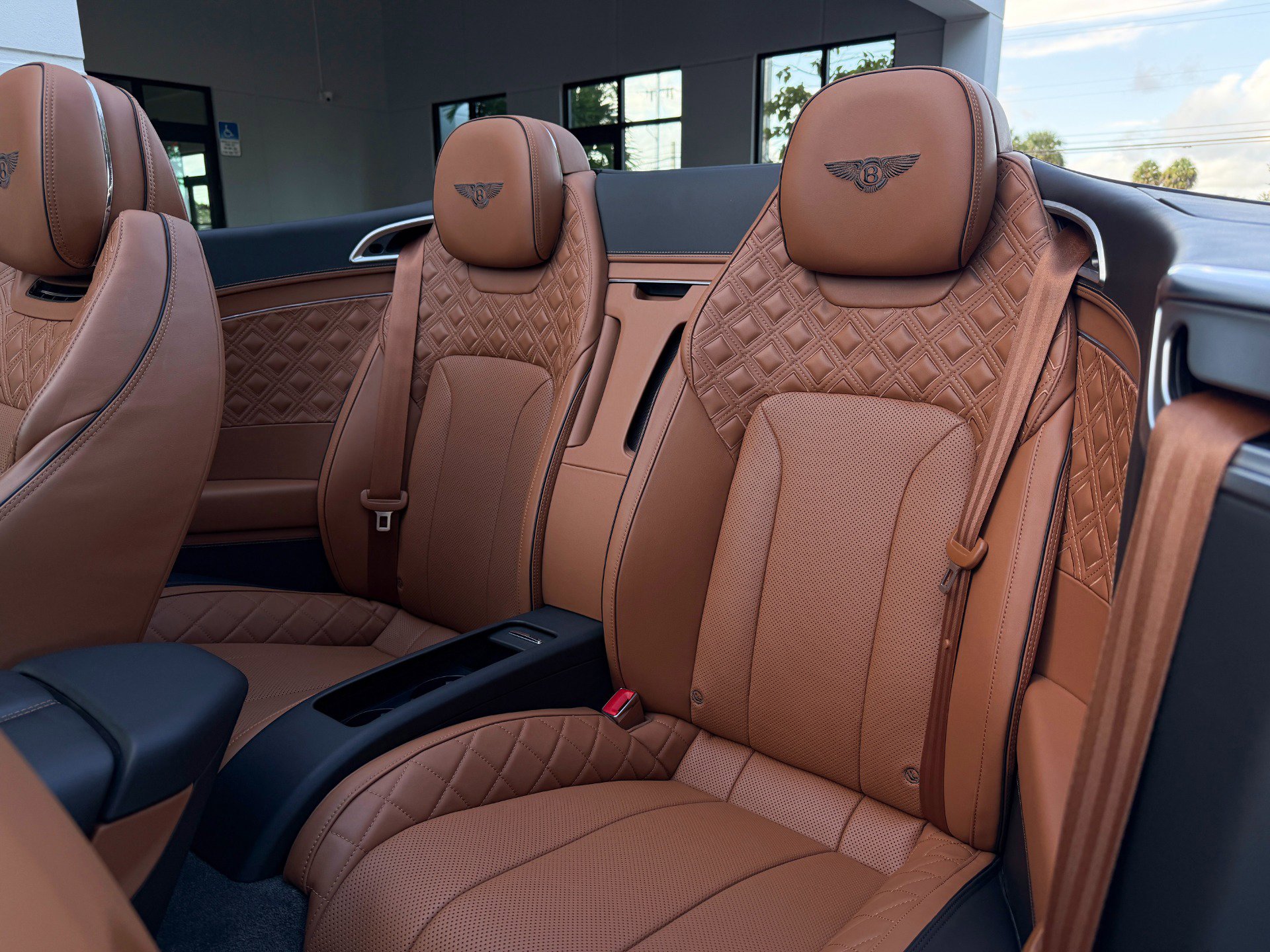 Used 2021 Bentley Continental GT image 37