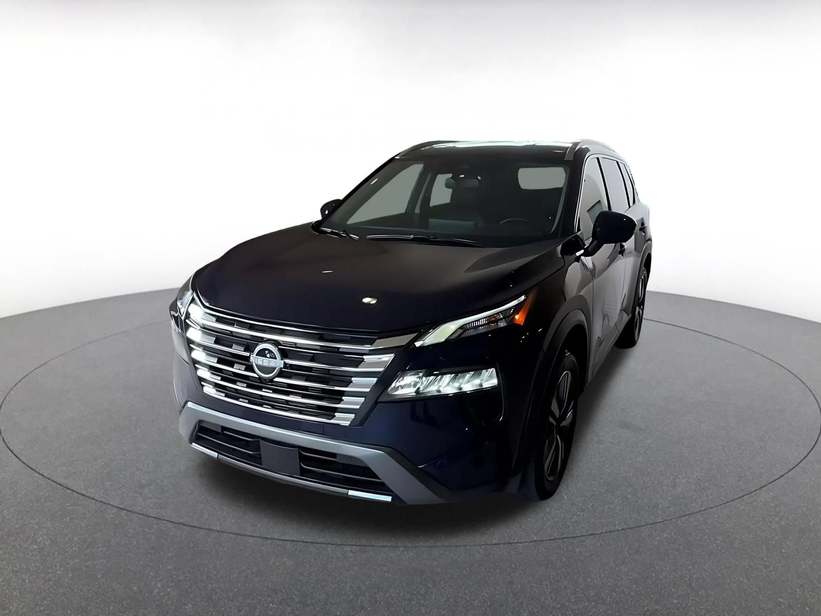 Used 2026 Nissan Rogue SL FWD image 6