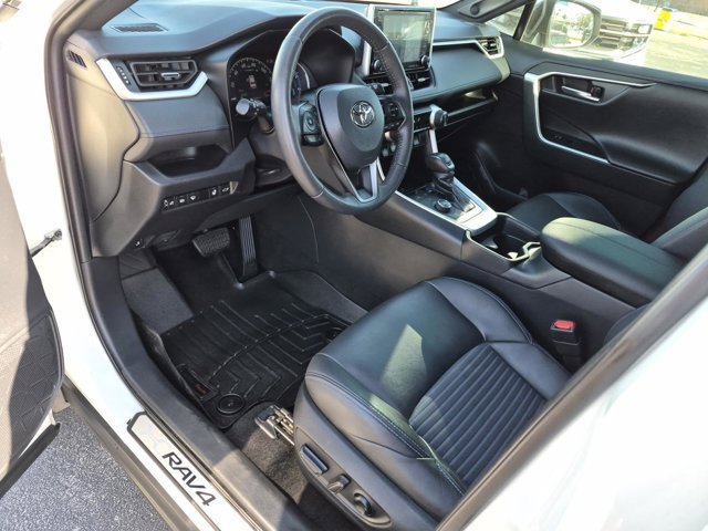 Used 2021 Toyota RAV4 XSE image 12