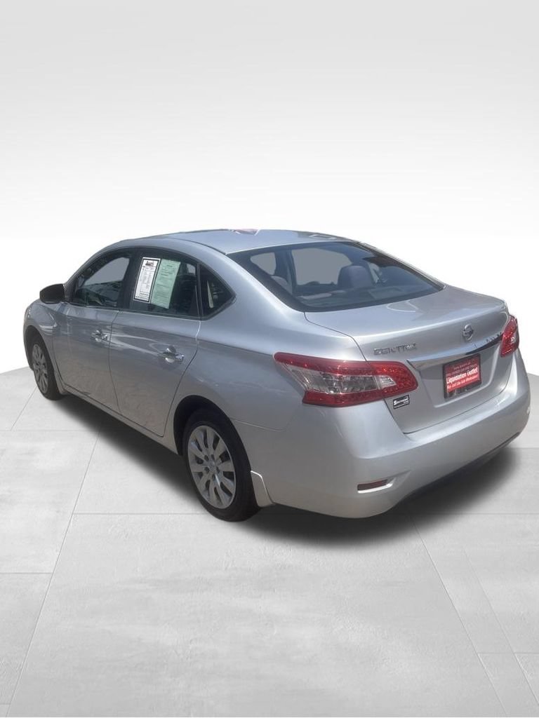 Used 2015 Nissan Sentra S FWD image 17