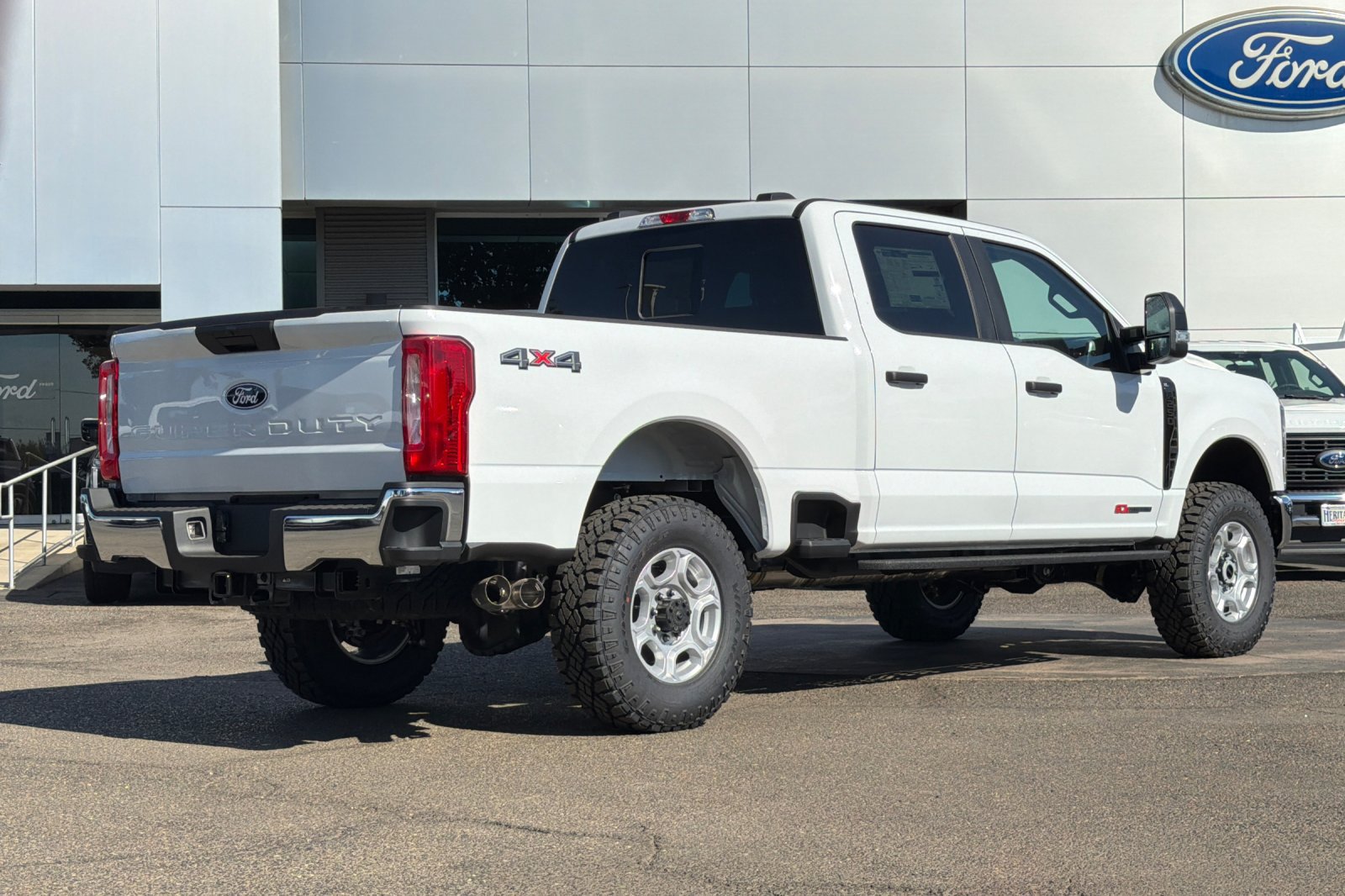 New 2027 Ford F250 XL w/ XL Off-Road 35" Tire Pakckage AWD/4WD image 4