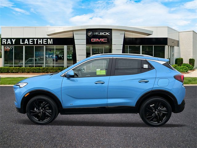 New 2025 Buick Encore GX Sport Touring w/ Comfort Package image 2