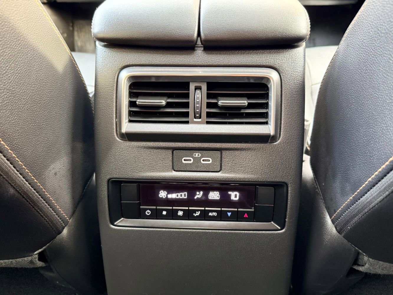 Used 2024 MAZDA CX-90 Plug-In Hybrid w/ Preferred AWD/4WD image 25