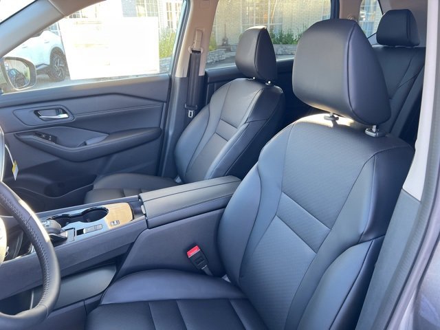 New 2026 Nissan Rogue SV w/ SV Premium Package image 9