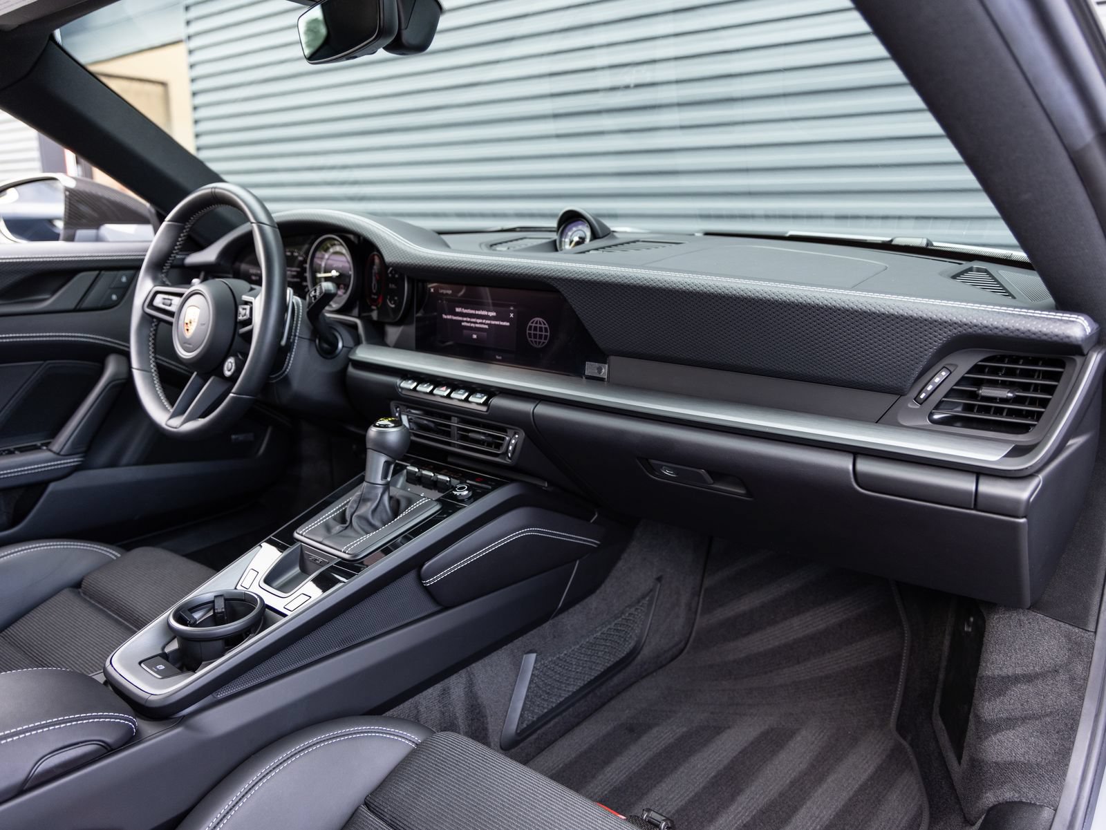 Certified 2024 Porsche 911 GT3 RWD image 33