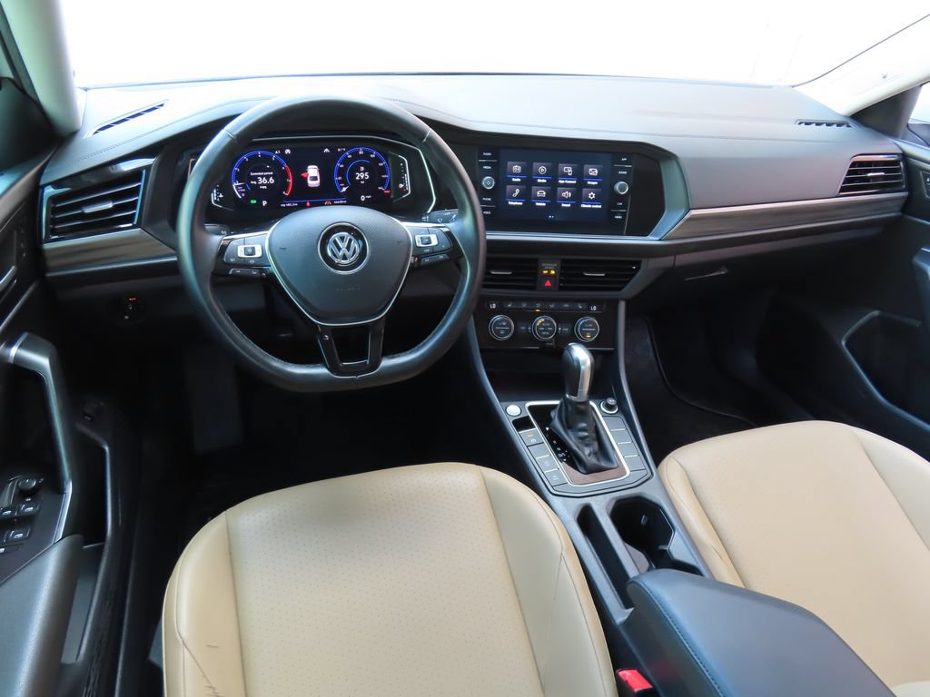 Used 2019 Volkswagen Jetta SEL FWD image 4
