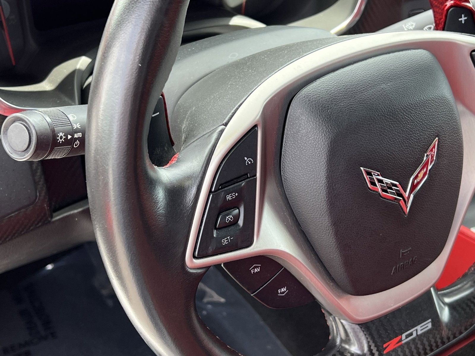 Used 2016 Chevrolet Corvette Z06 w/ 2LZ Preferred Equipment Group RWD image 34