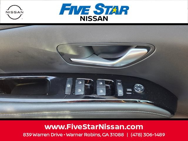Used 2023 Hyundai Tucson Limited AWD/4WD image 32