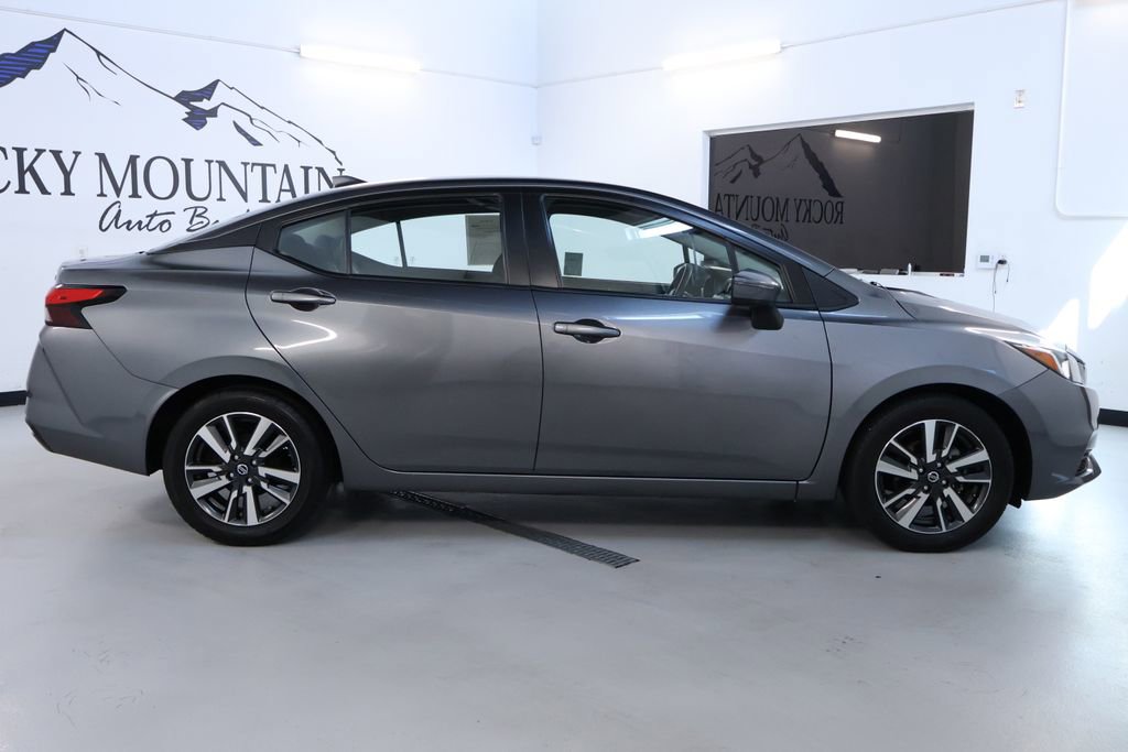 Used 2021 Nissan Versa SV image 8