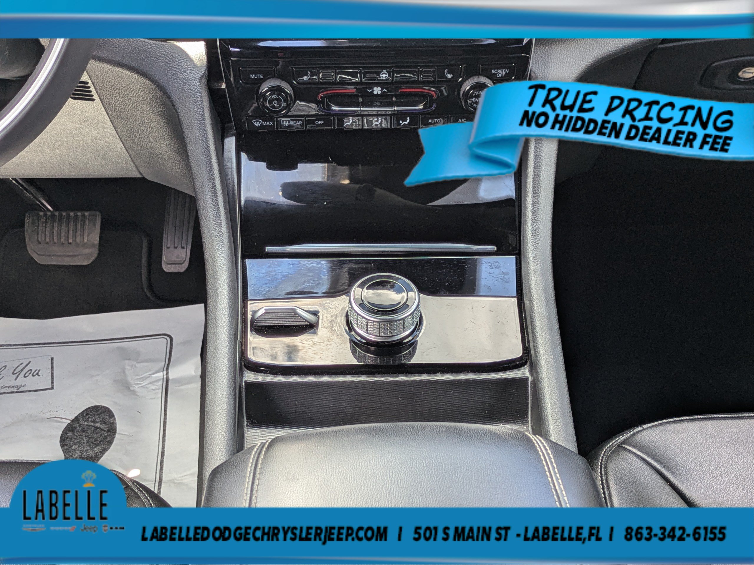 Used 2024 Jeep Grand Cherokee Limited AWD/4WD image 15