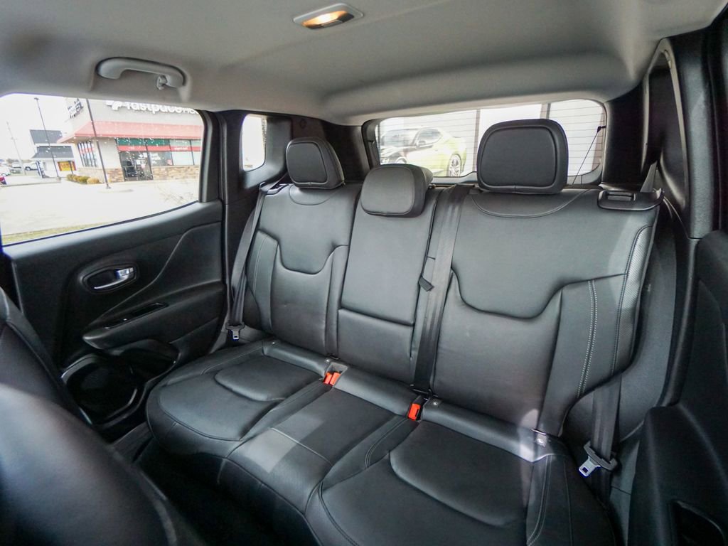 Used 2021 Jeep Renegade Limited image 29