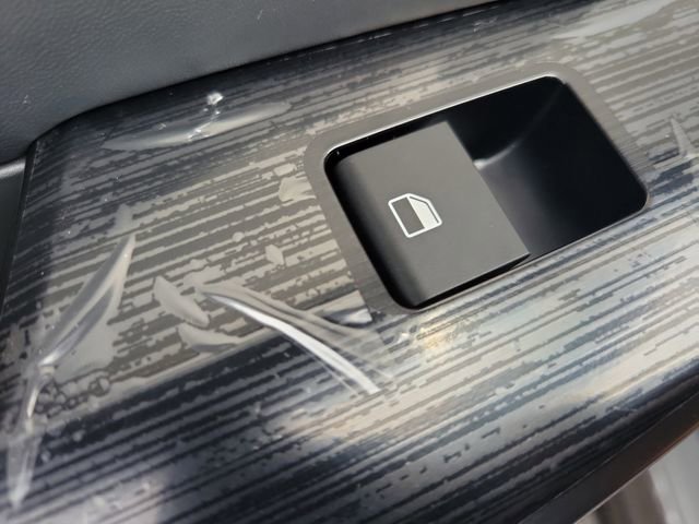 New 2025 Kia EV6 Wind image 13