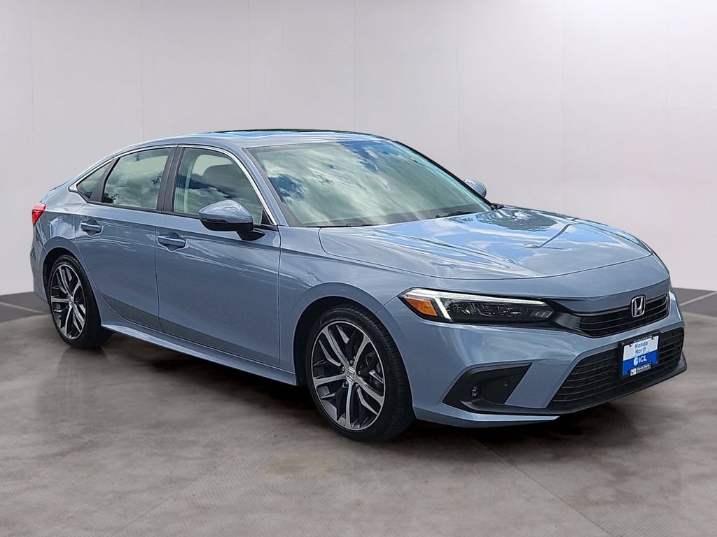 Used 2024 Honda Civic Touring image 3