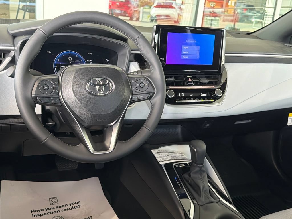 Certified 2026 Toyota Corolla SE FWD image 31