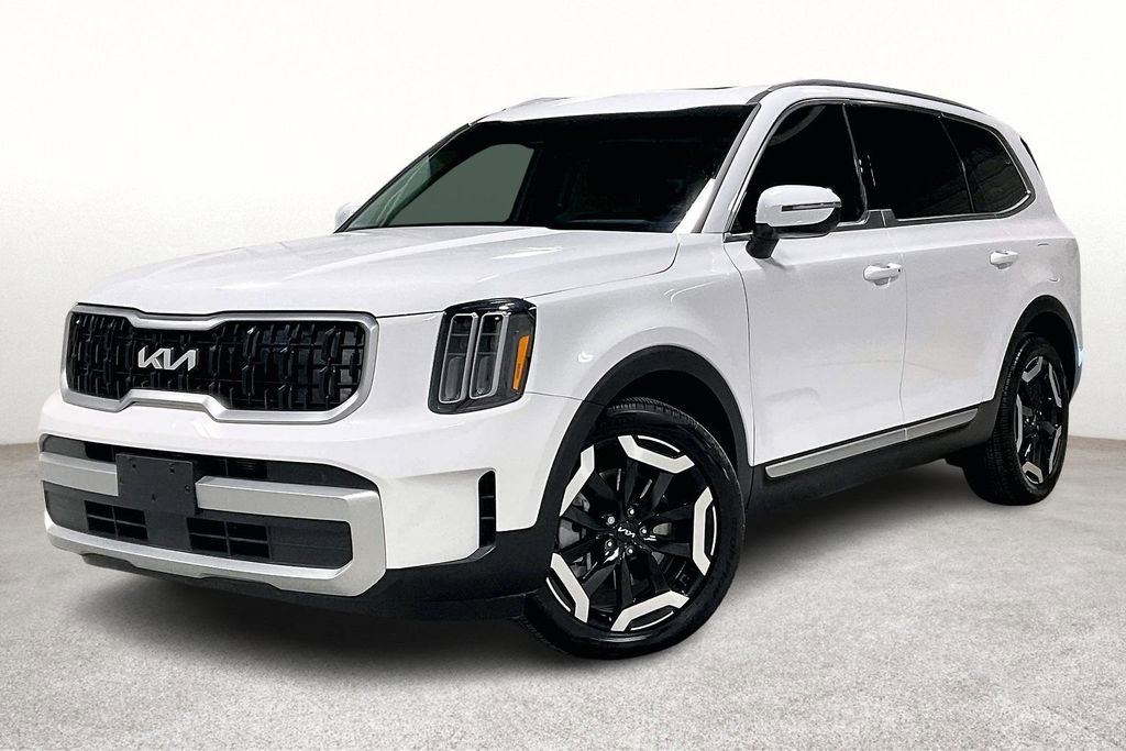 Used 2024 Kia Telluride EX image 14