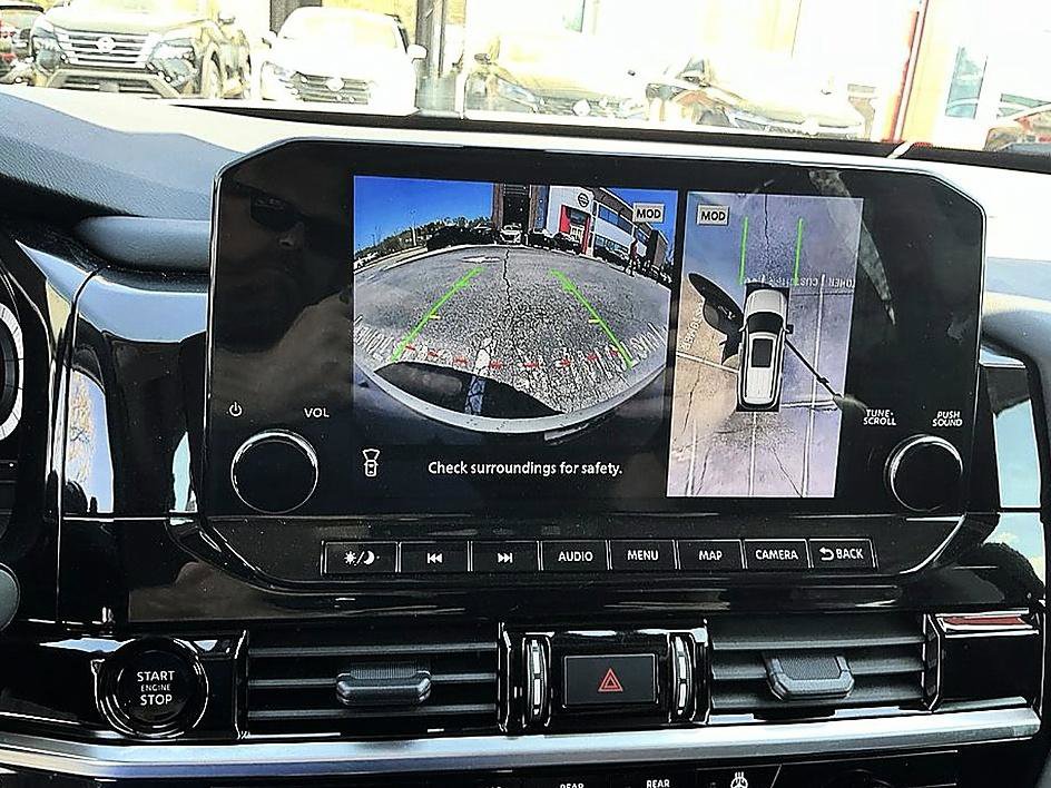 Certified 2024 Nissan Pathfinder Platinum w/ Cargo Package image 13