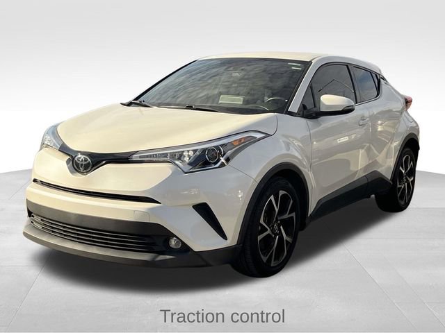 Used 2019 Toyota C-HR Limited image 6