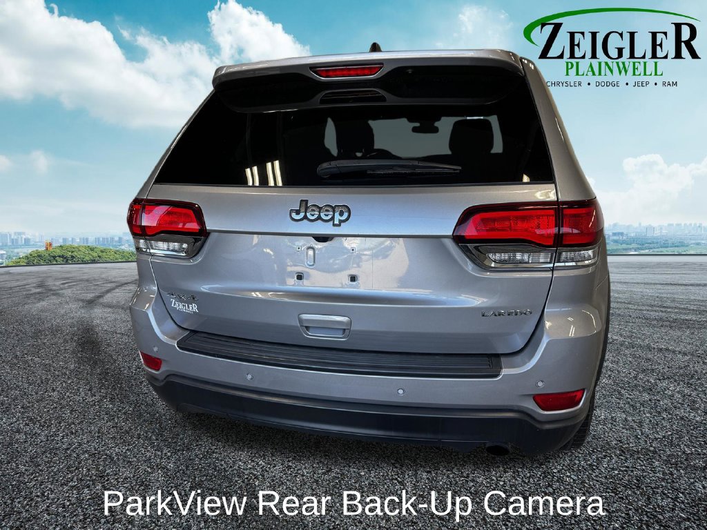 Used 2021 Jeep Grand Cherokee Laredo AWD/4WD image 5