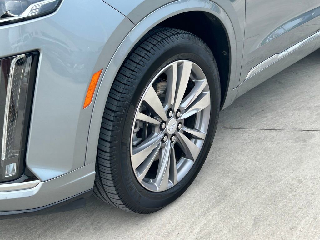 Used 2023 Cadillac XT6 Luxury FWD image 9