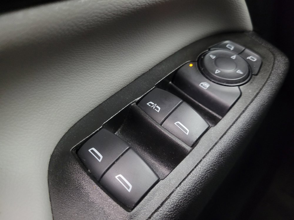 Used 2022 Chevrolet Equinox LS w/ LS Convenience Package image 27