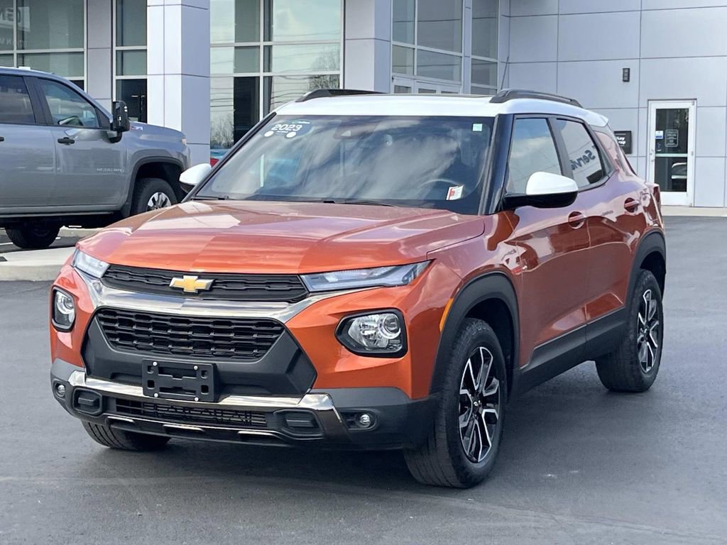 Certified 2023 Chevrolet TrailBlazer ACTIV w/ Sun and Liftgate Package AWD/4WD image 3