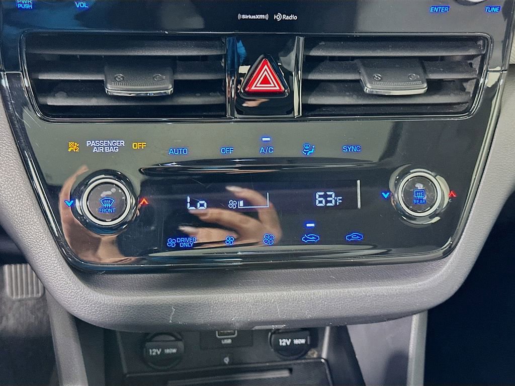 Used 2020 Hyundai Ioniq SEL image 15