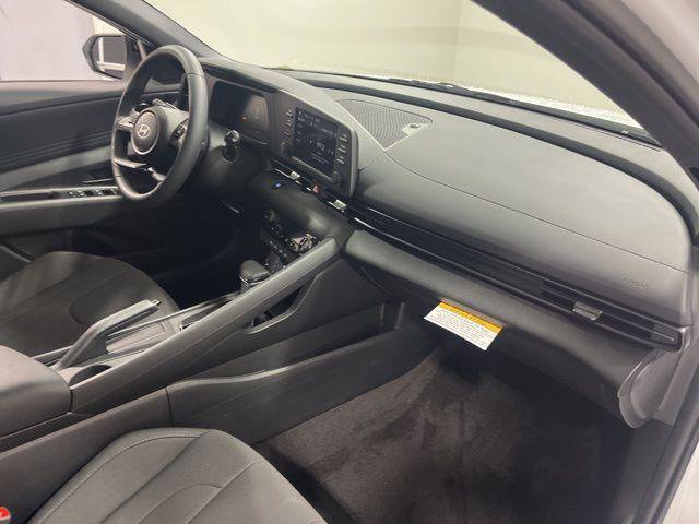 New 2026 Hyundai Elantra Sport image 21