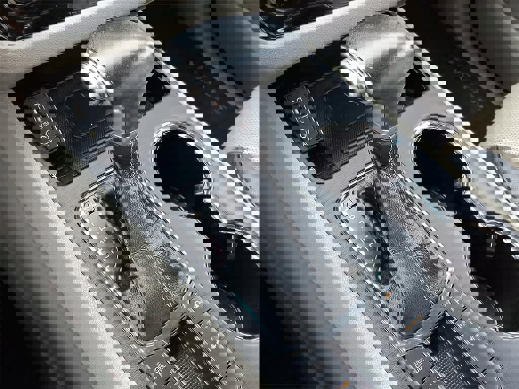 Used 2019 Kia Sedona EX image 15