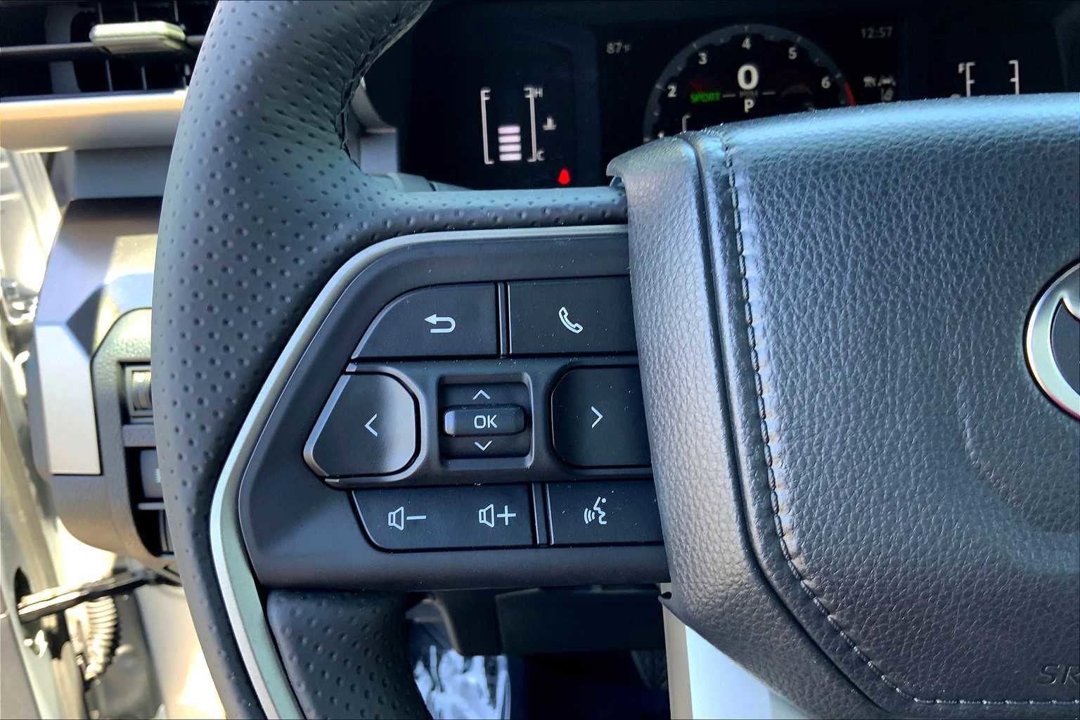 Used 2025 Toyota 4Runner SR5 image 20