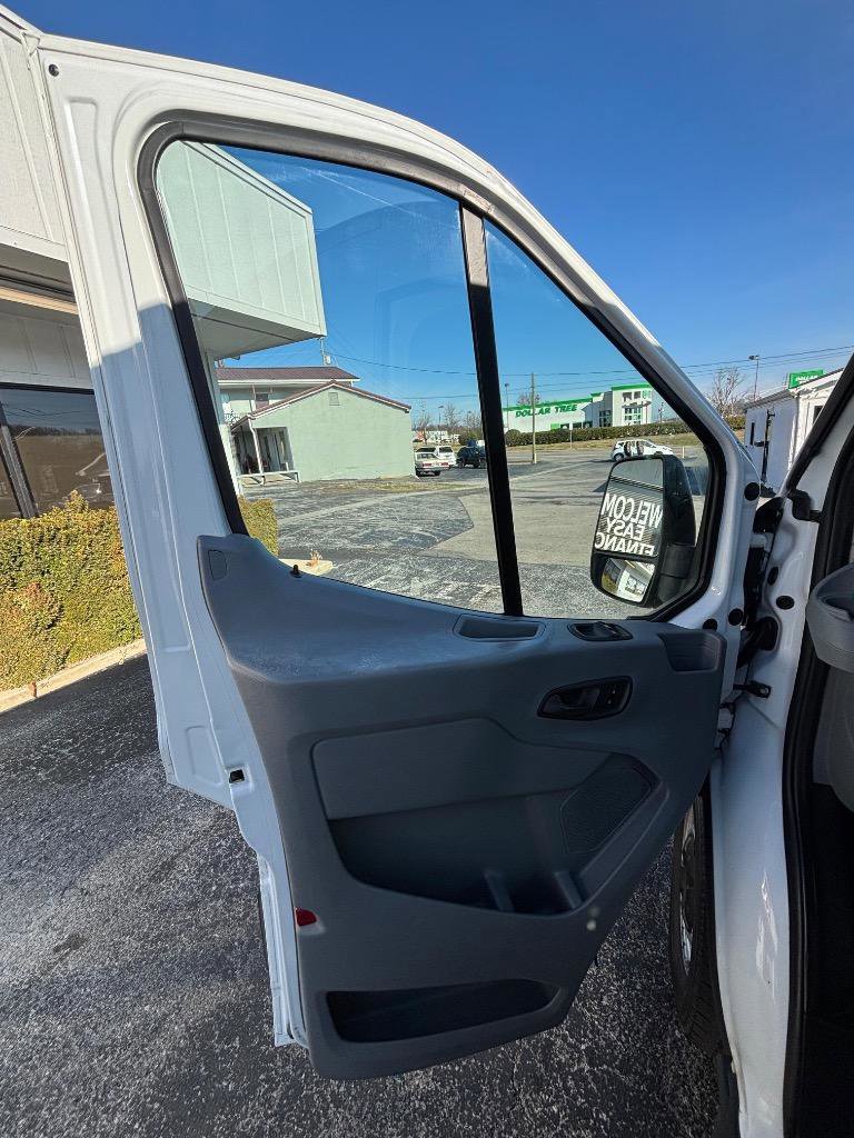 Used 2017 Ford Transit 350 148 Medium Roof image 14