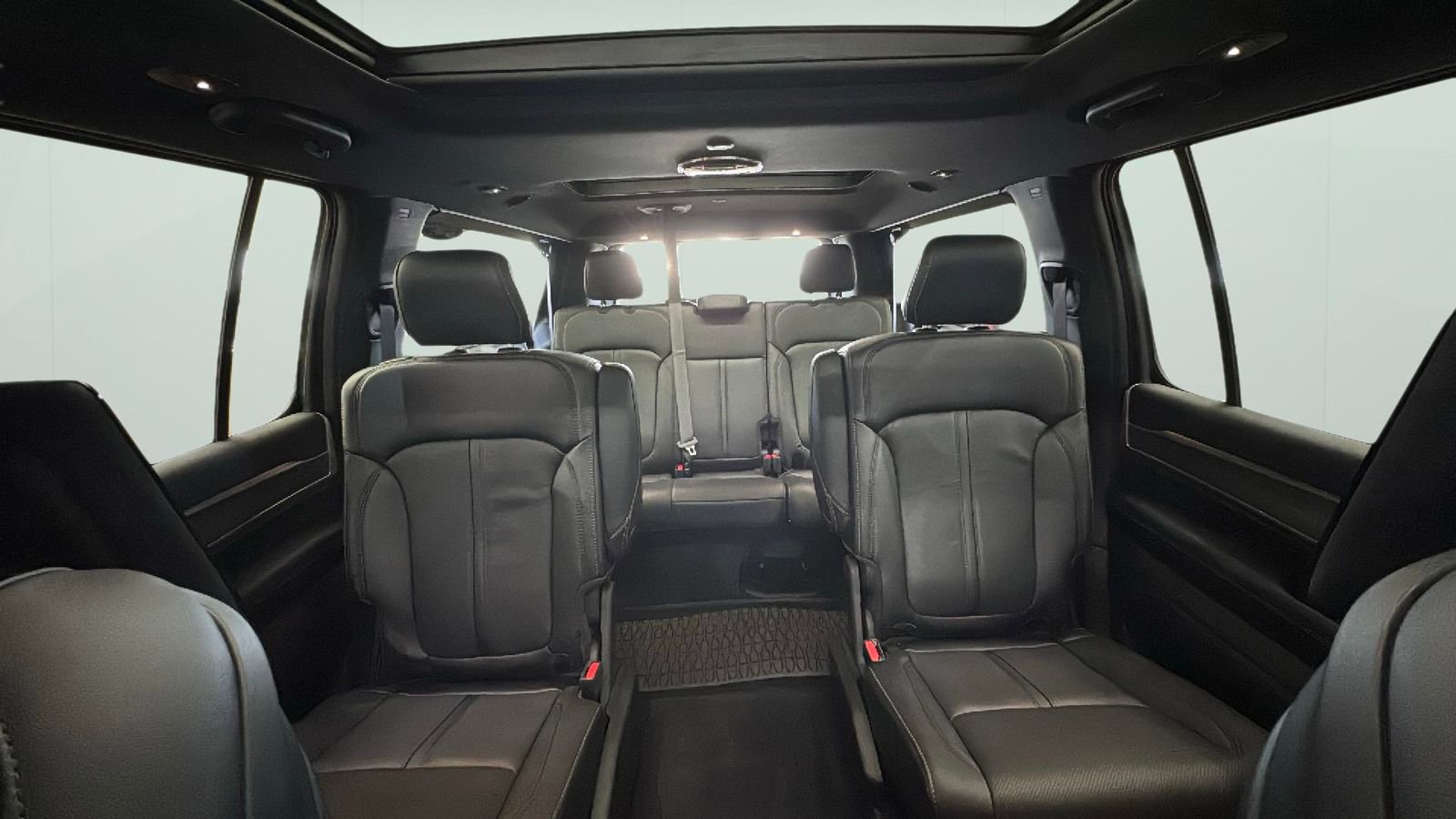 New 2026 Jeep Grand Wagoneer L Limited image 3