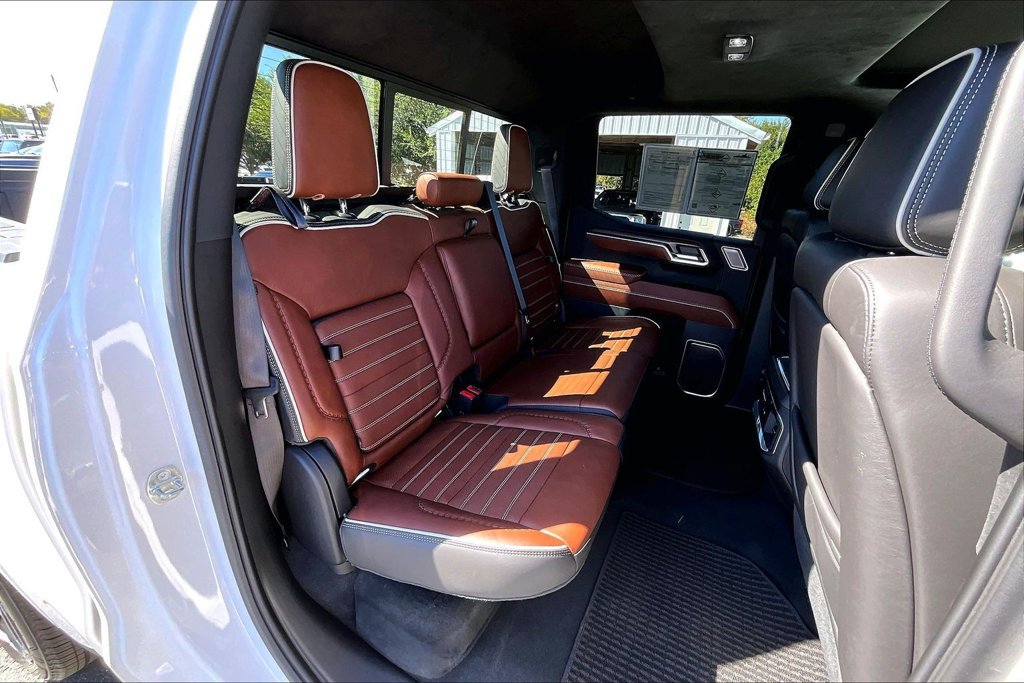 Used 2023 GMC Sierra 1500 Denali Ultimate AWD/4WD image 28