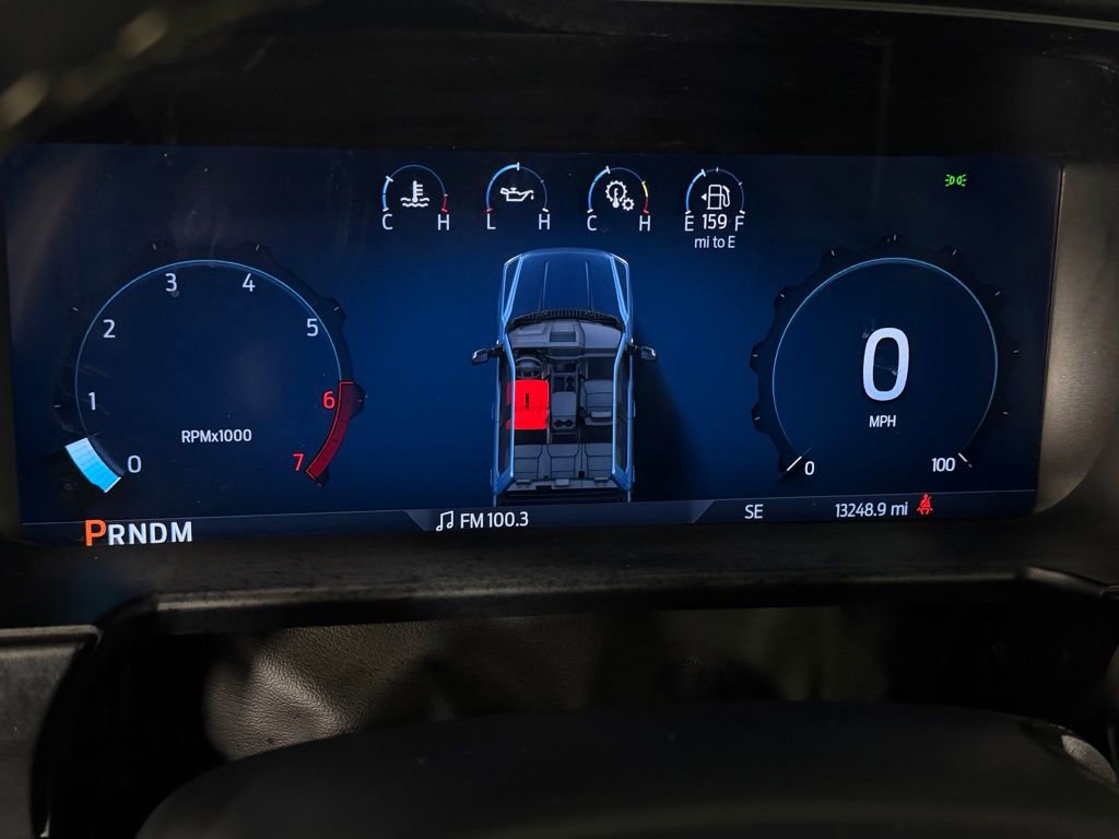 Used 2025 Ford F350 Lariat w/ Black Appearance Package image 16