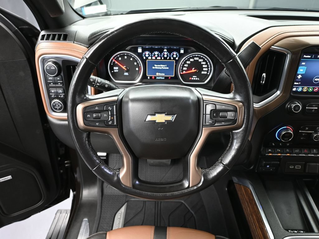 Used 2020 Chevrolet Silverado 1500 High Country AWD/4WD image 34