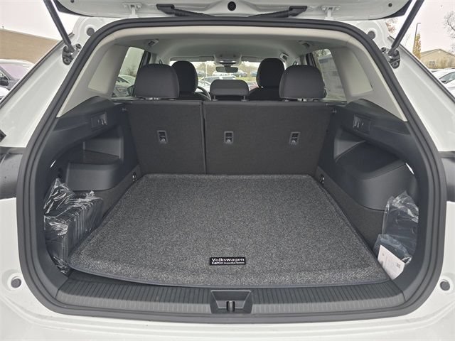 New 2026 Volkswagen Tiguan S FWD image 10