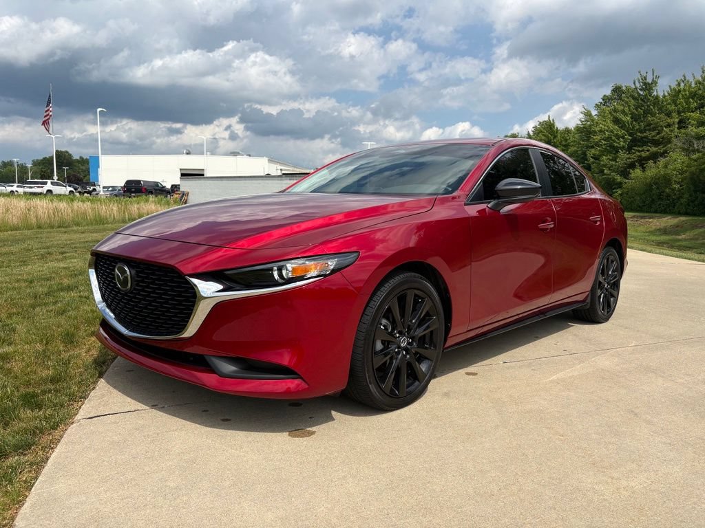 Used 2025 MAZDA MAZDA3 s FWD image 1