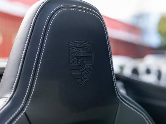 Used 2022 Porsche 911 Turbo S image 32