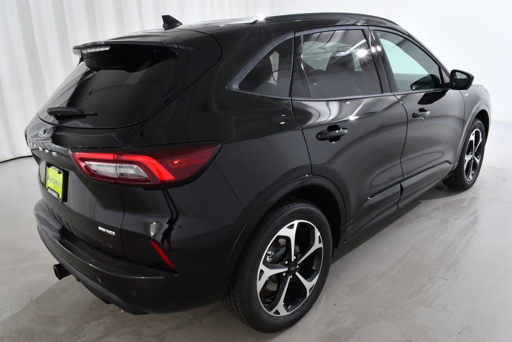 New 2025 Ford Escape ST-Line Elite w/ Premium Technology Package image 11