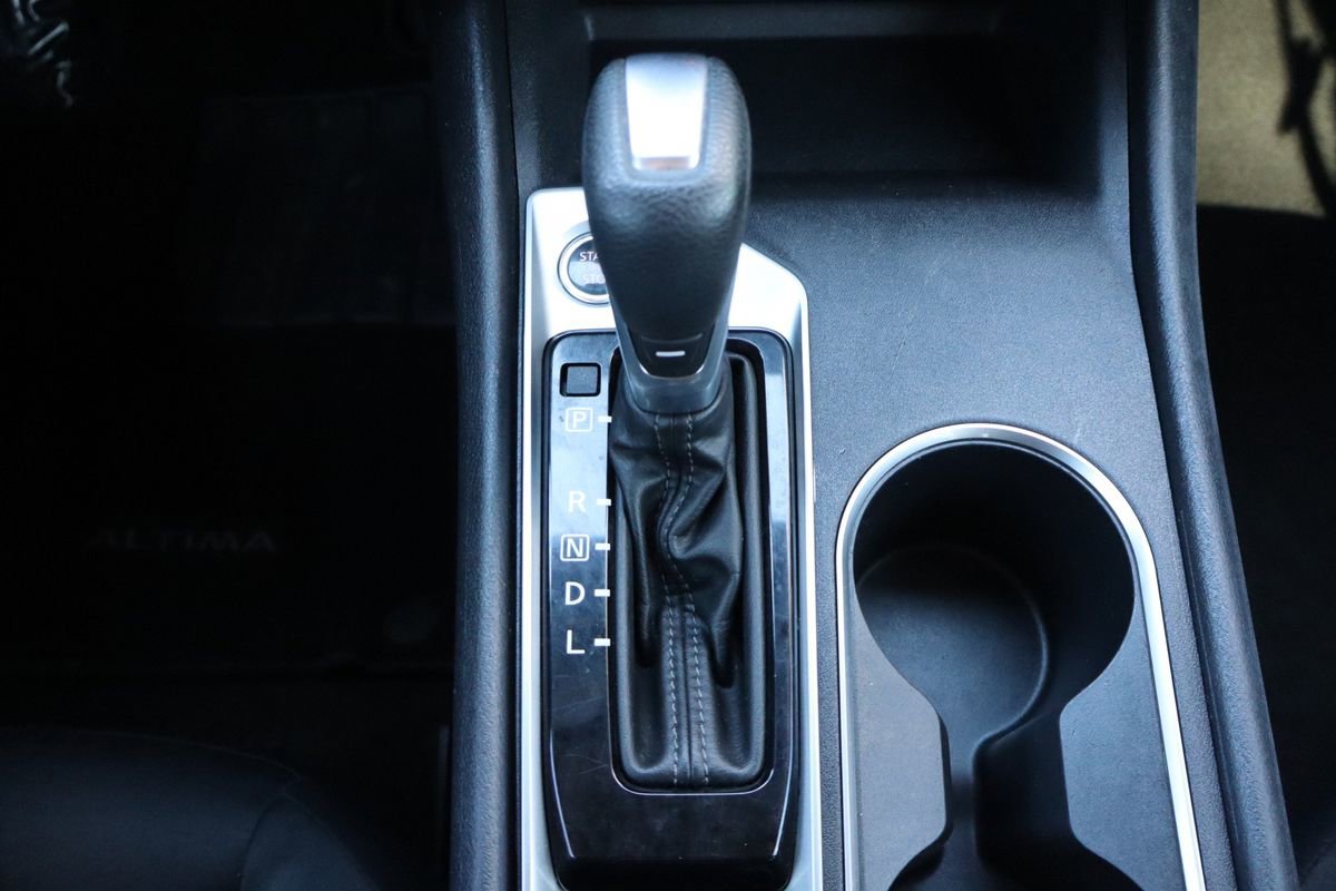 Used 2022 Nissan Altima 2.5 SV image 36