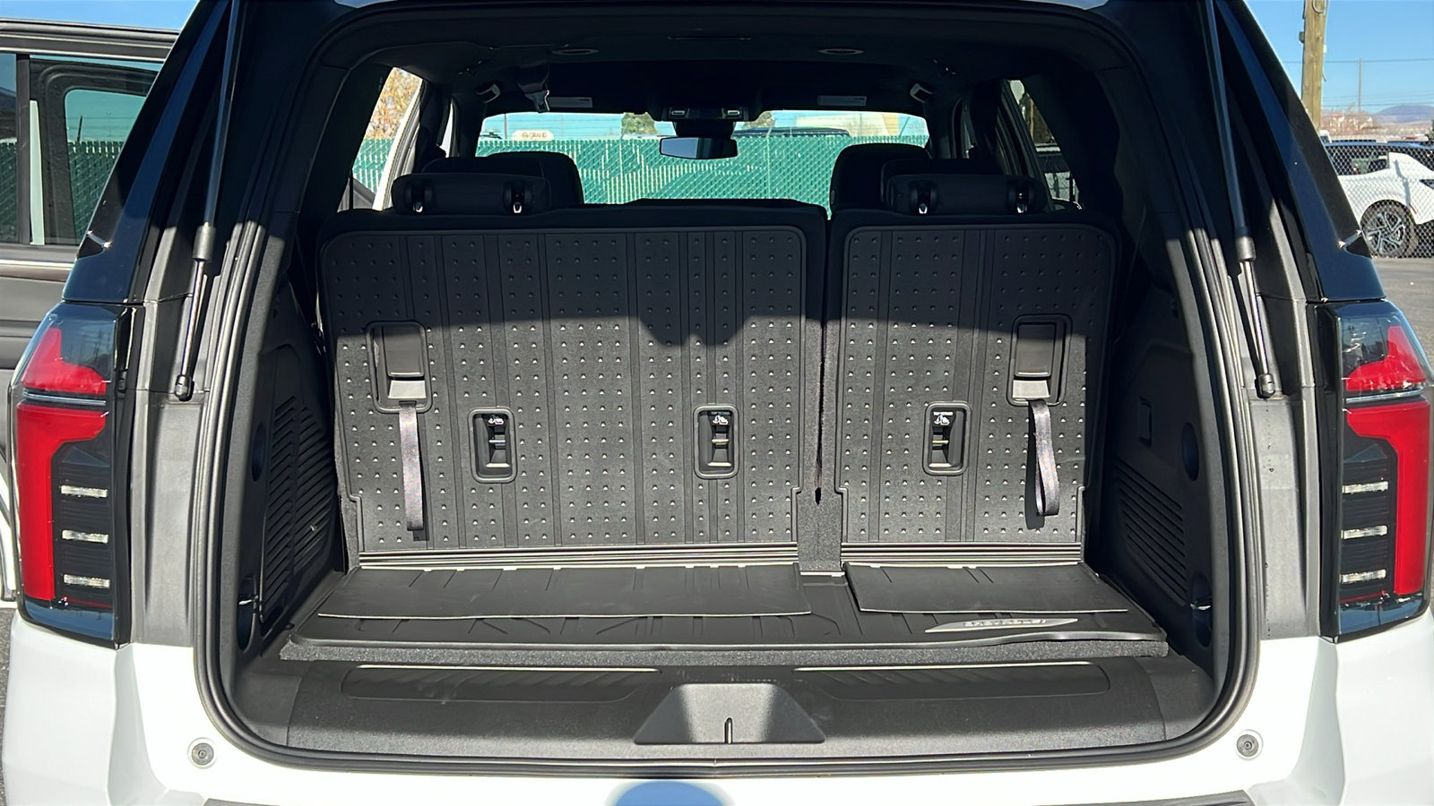 New 2026 Chevrolet Tahoe LS image 12