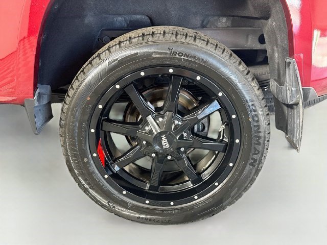 Used 2019 Chevrolet Colorado LT w/ Luxury Package, Chrome RWD image 35