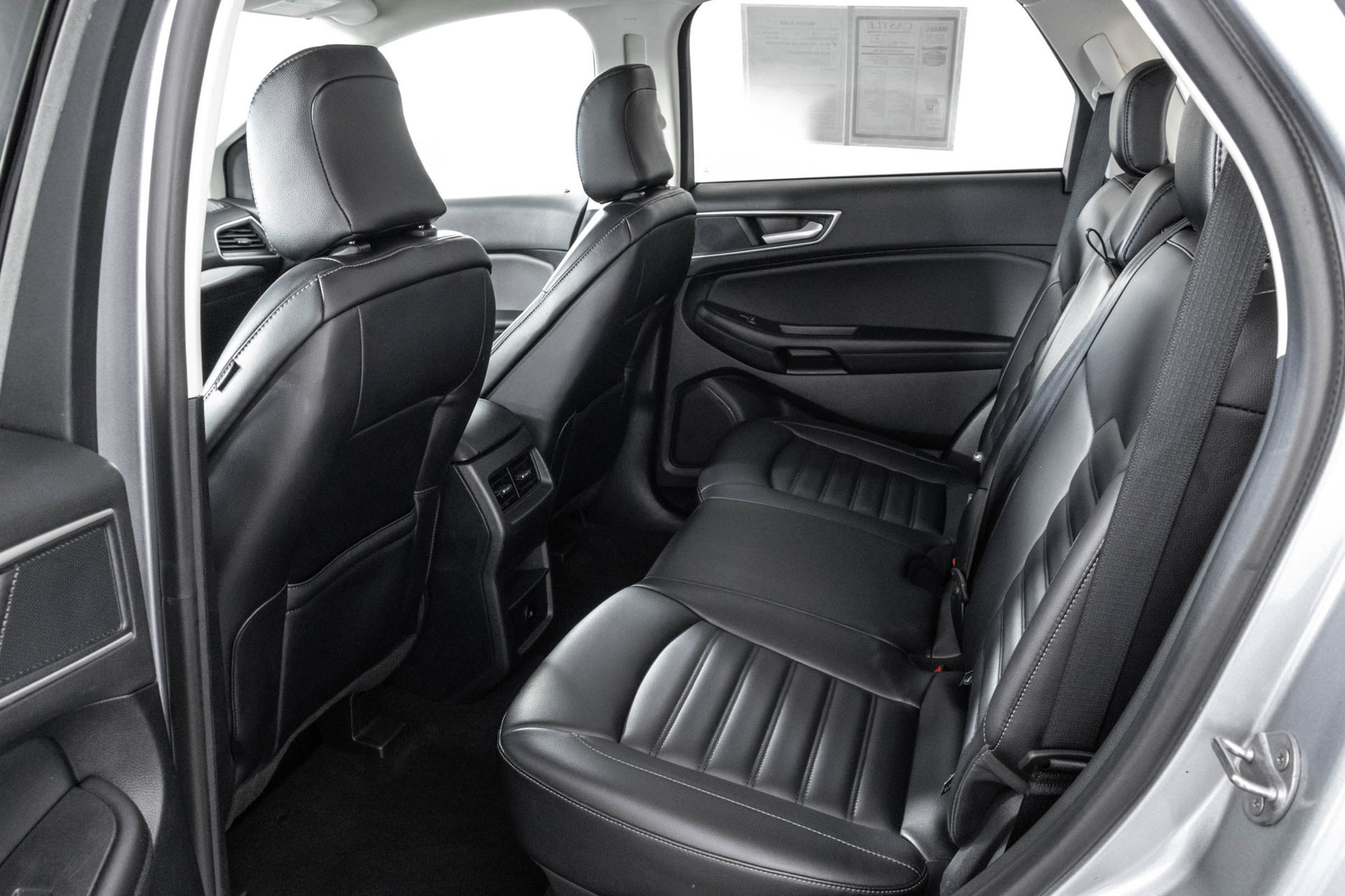 Used 2024 Ford Edge SEL AWD/4WD image 34