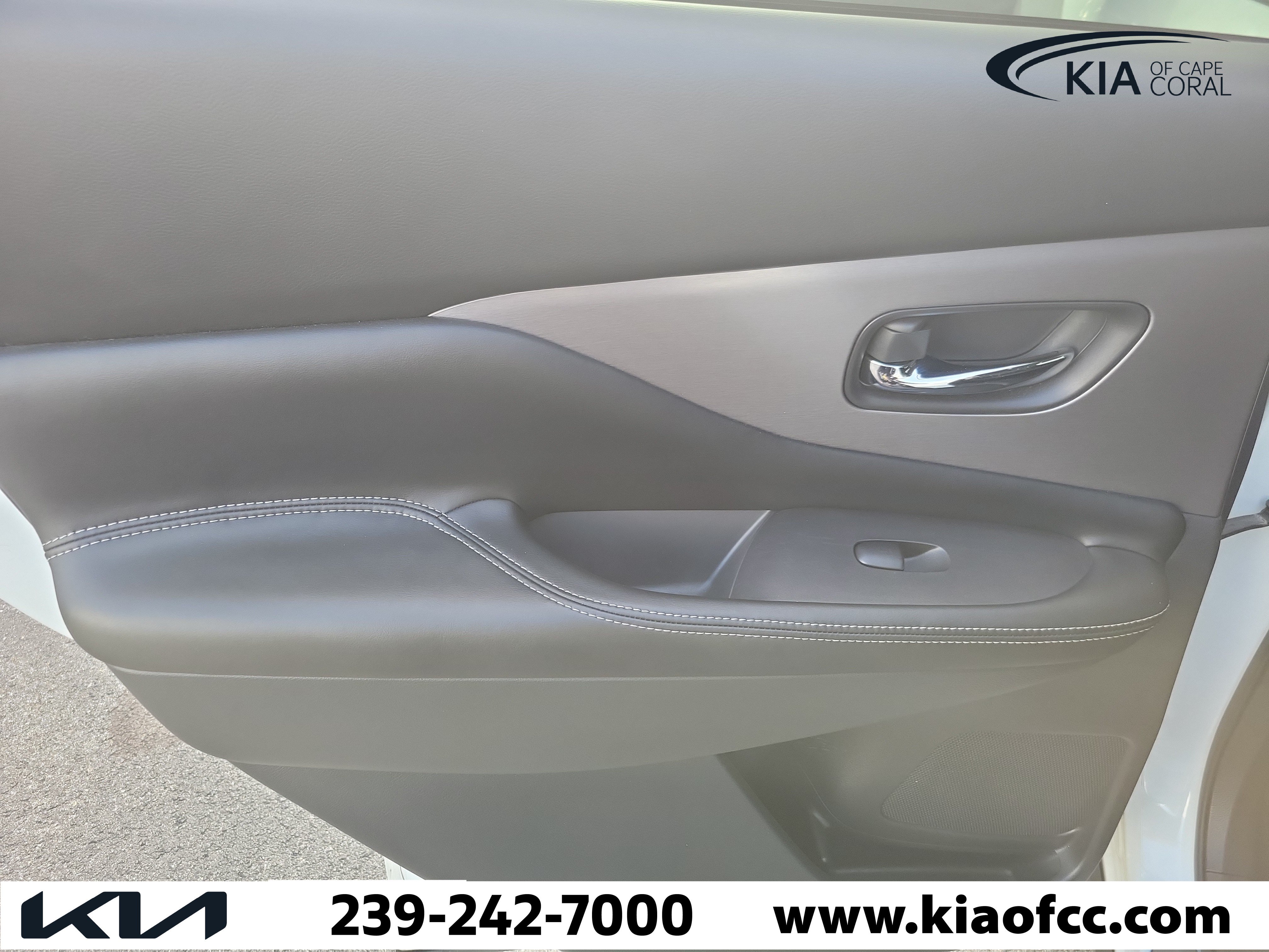 Used 2023 Nissan Murano SV w/ SV Midnight Edition Package AWD/4WD image 13