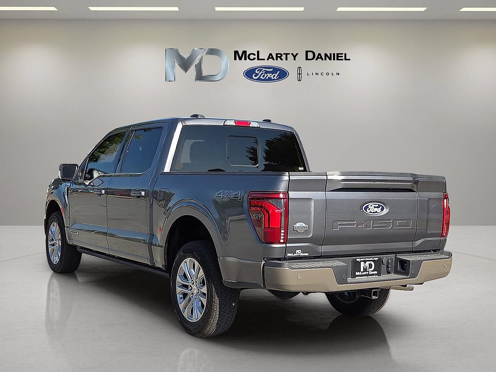 Certified 2025 Ford F150 King Ranch AWD/4WD image 4