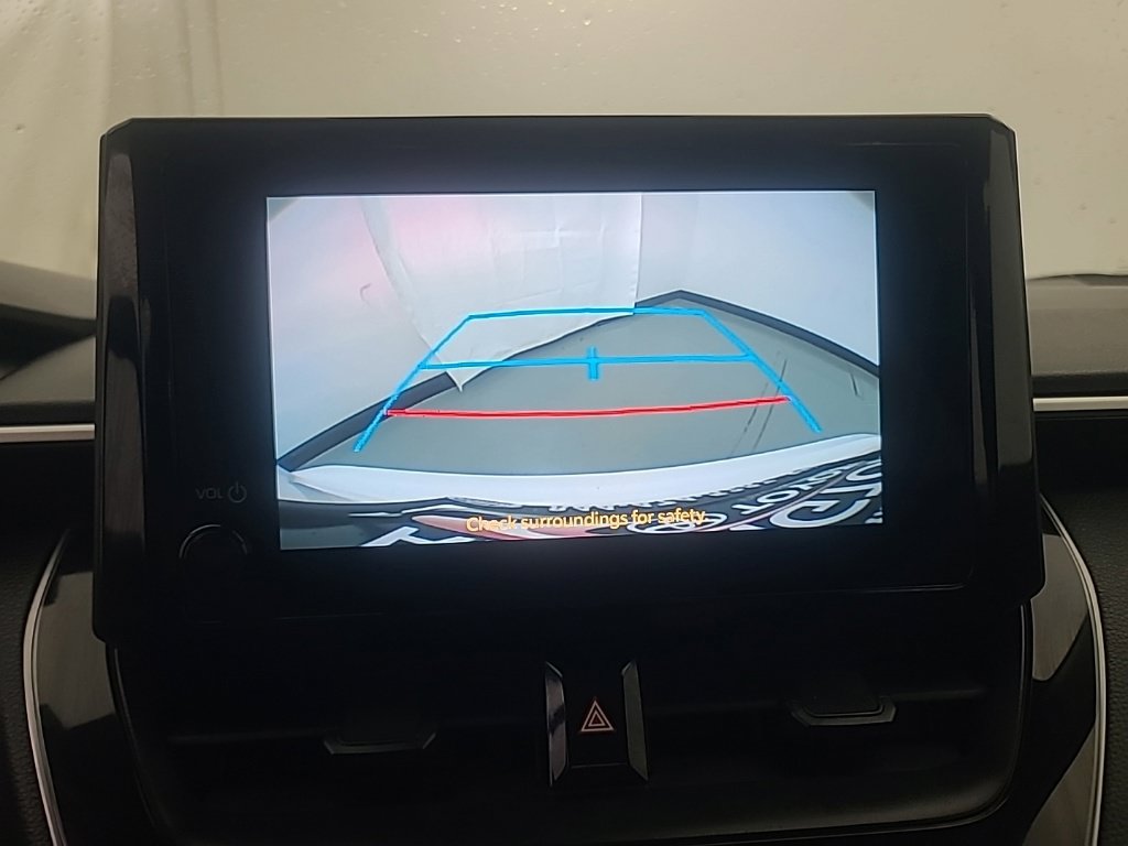 Used 2025 Toyota Corolla LE FWD image 35