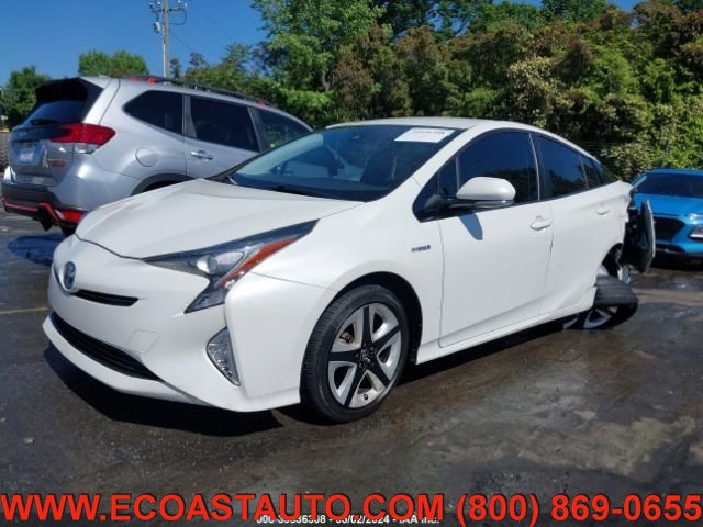 Used 2016 Toyota Prius Four Touring FWD image 1
