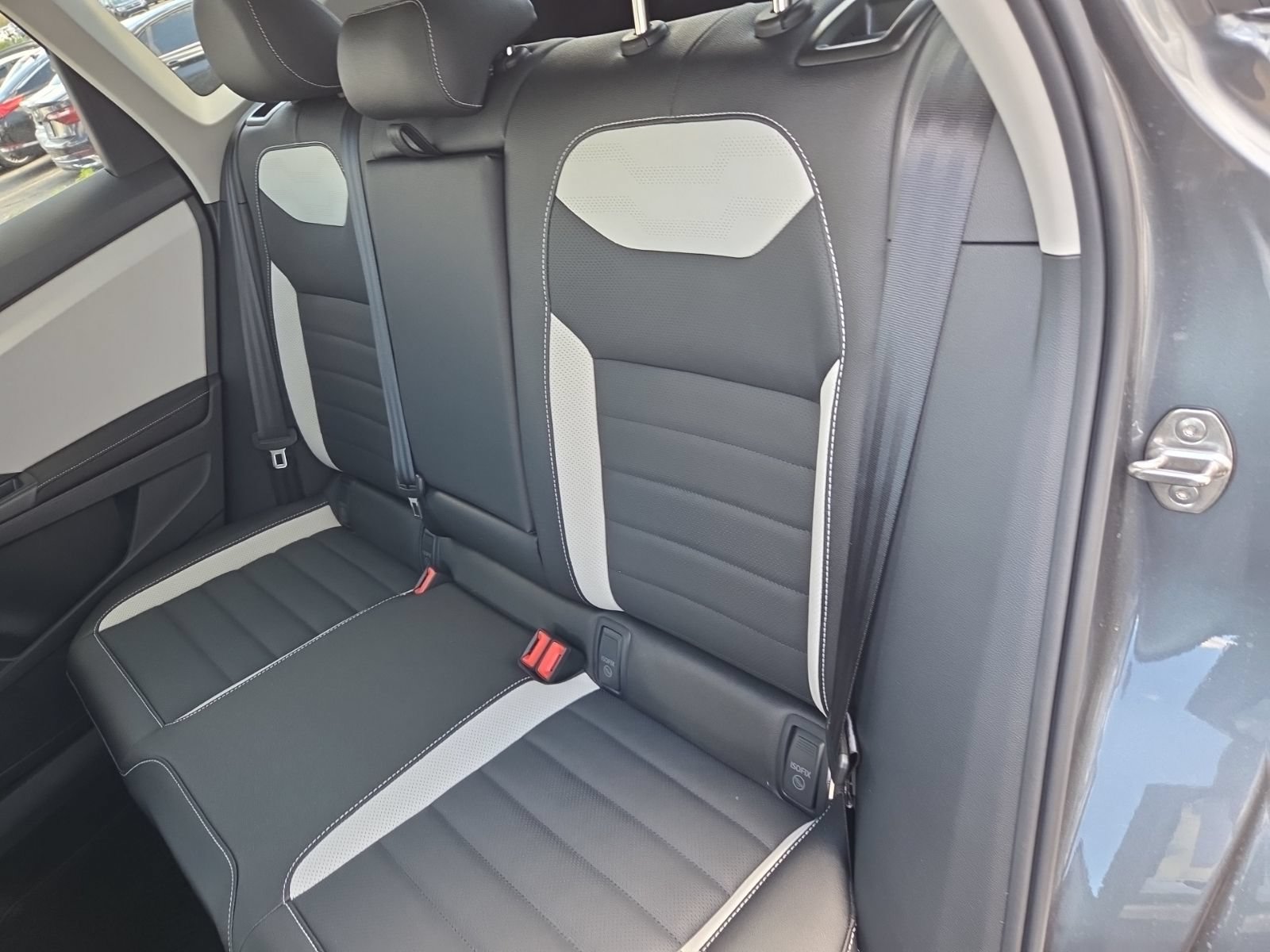 New 2026 Volkswagen Taos SEL AWD/4WD image 22