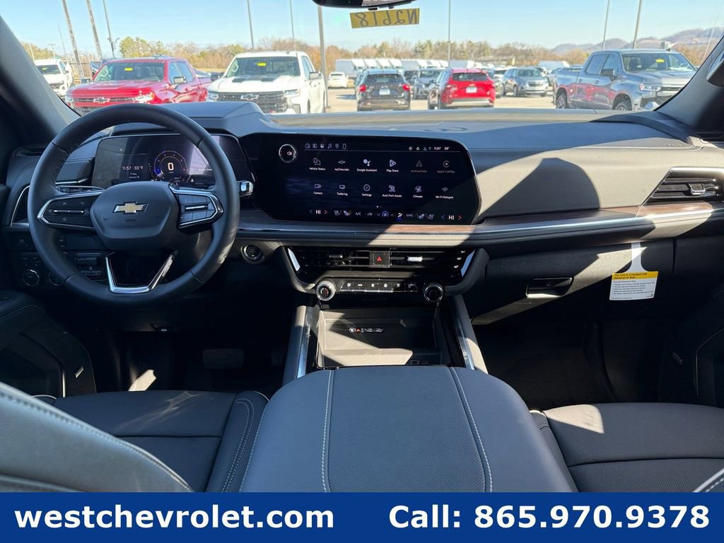 New 2026 Chevrolet Suburban Premier image 13