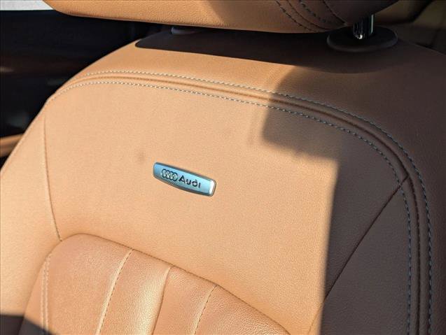 Used 2022 Audi Q5 2.0T Premium Plus w/ Premium Plus Package image 15