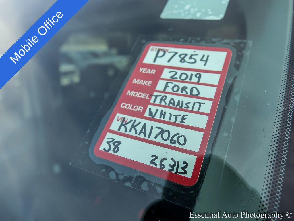 Used 2019 Ford Transit 150 XLT image 28